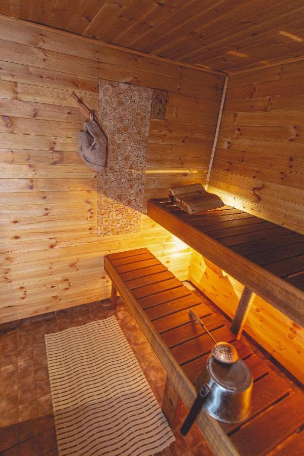 Hotel Kargaja Kuke Saun & Kaemping à Padakorve Extérieur photo
